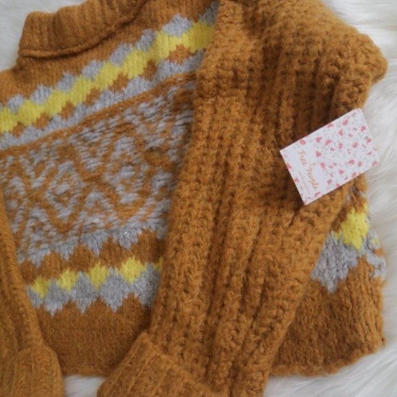 NWT Free People Alpine Brown Knit Sweater Size Medium - Picture 6 of 9